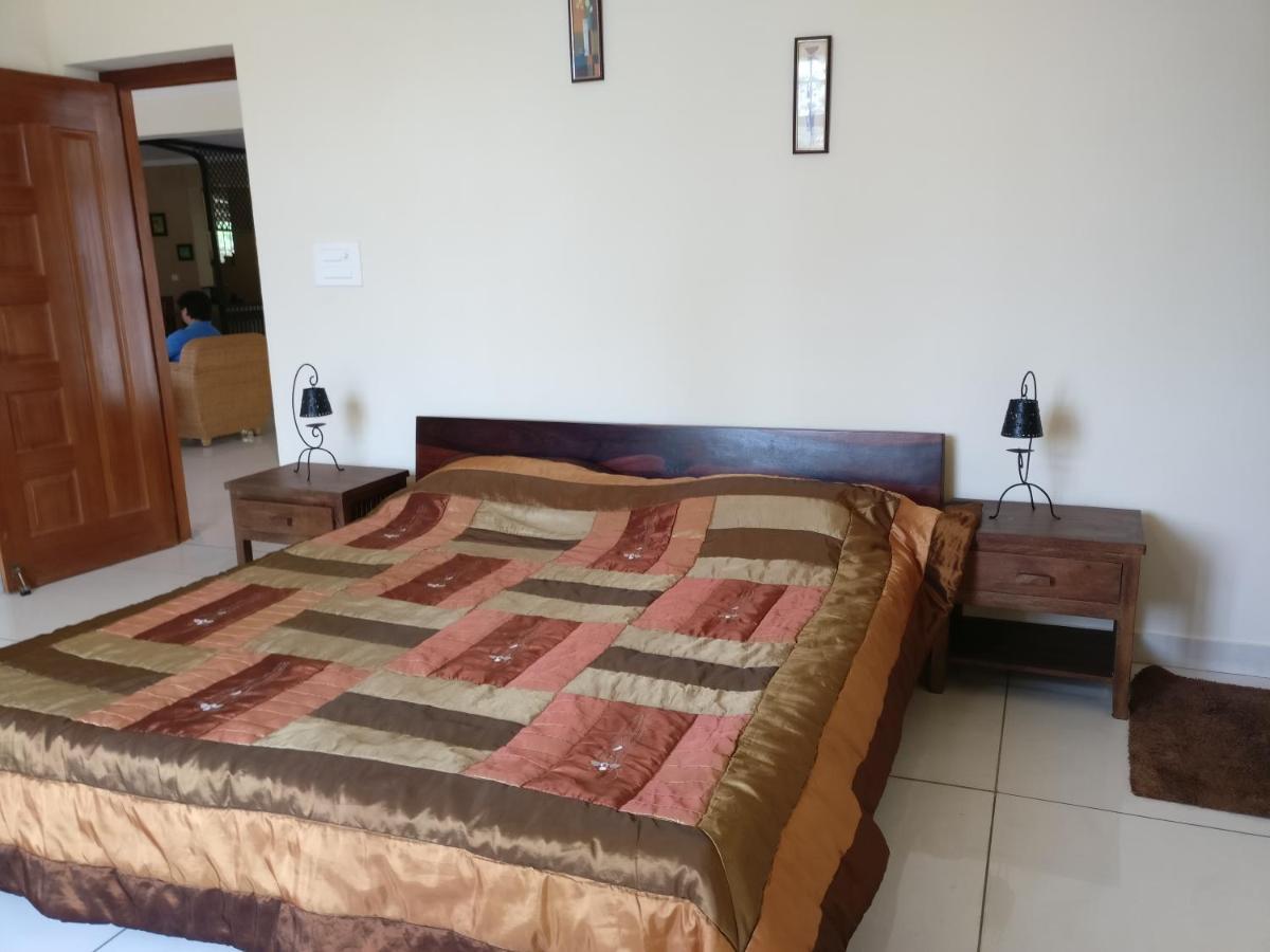 Robin Woods Homestay Sakleshpur Esterno foto